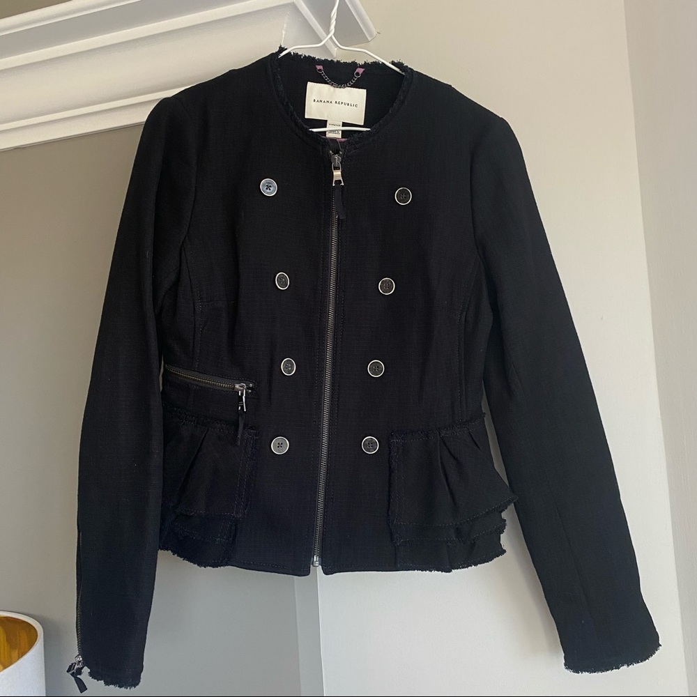 Banana Republic NWT Black ruffle blazer